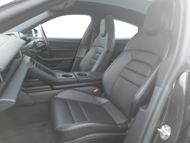 Used Porsche Taycan 2022 for sale - 77358032: Photo 5