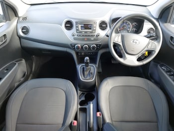 Used Hyundai i10 2019 for sale - 78559834: Photo
