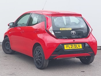 Used Toyota AYGO 2021 for sale - 78490436: Photo