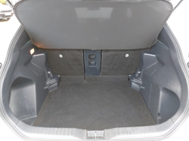 Used Toyota Yaris Cross 2022 for sale - 76321496: Photo 8