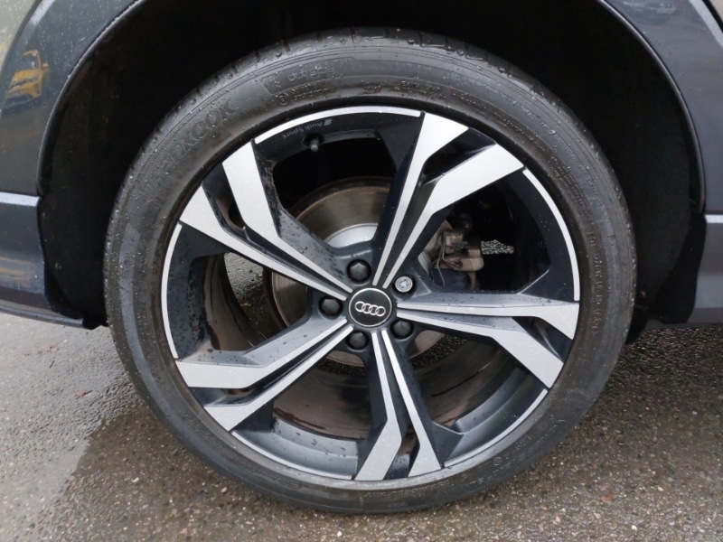 Used Audi Q3 2020 for sale - 76471534: Photo 12