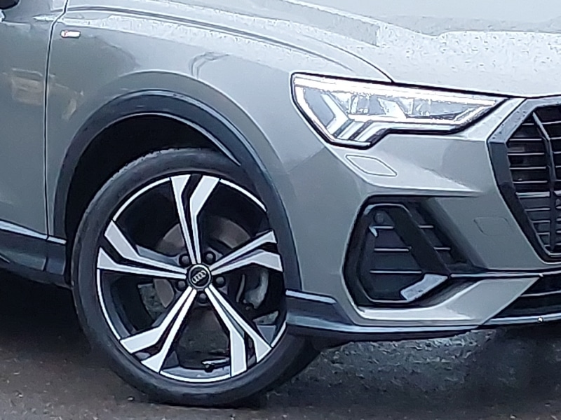 Used Audi Q3 2020 for sale - 76471534: Photo 9