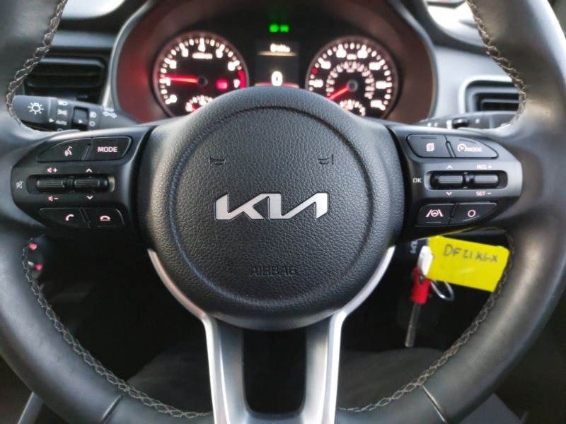 Used Kia Stonic 2021 for sale - 77108235: Photo 13