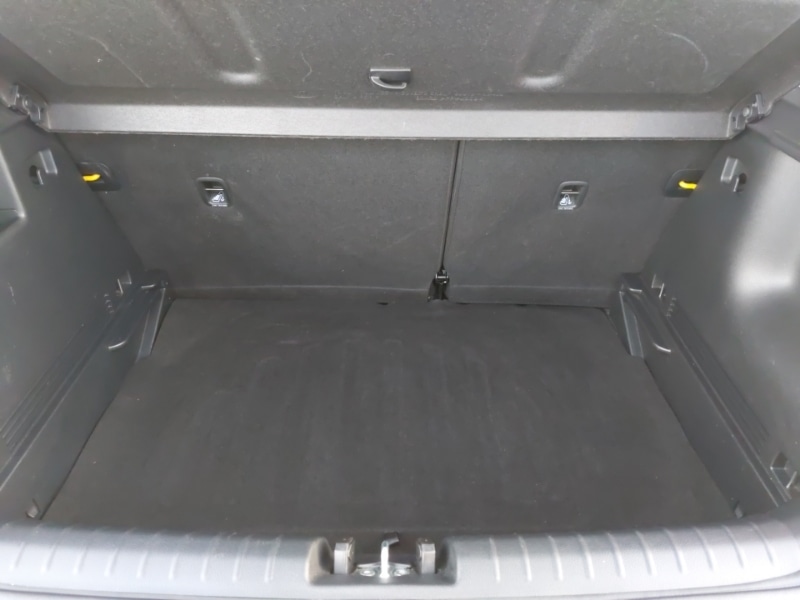 Used Kia Stonic 2021 for sale - 77108235: Photo 8