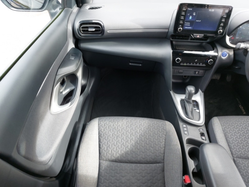 Used Toyota Yaris Cross 2022 for sale - 76575708: Photo 10