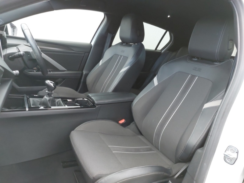 Used Vauxhall Astra 2023 for sale - 77126507: Photo 5