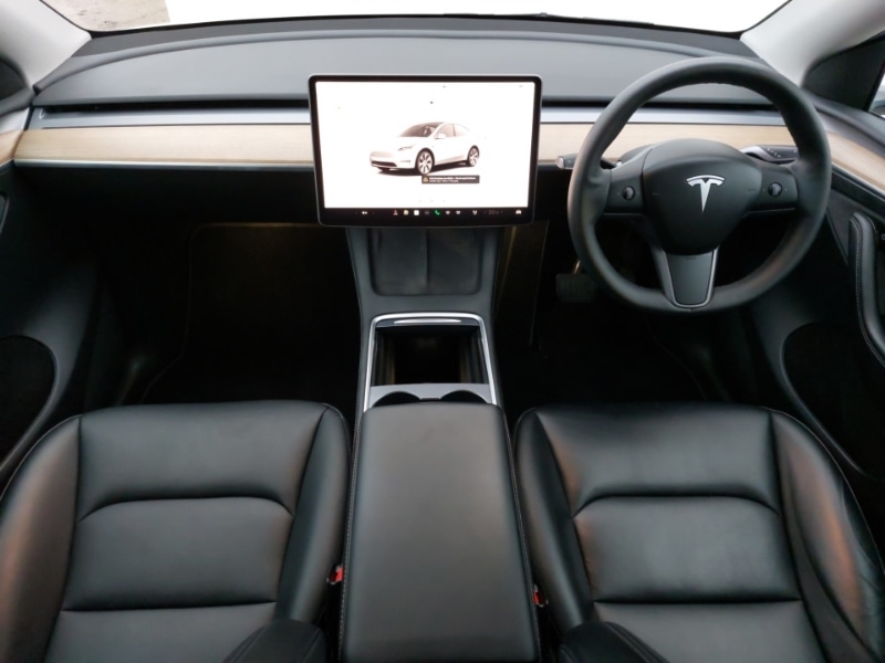 Used Tesla Model Y 2022 for sale - 77366382: Photo 2