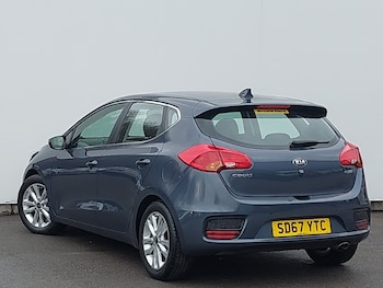 Used Kia Ceed 2017 for sale - 77366406: Photo