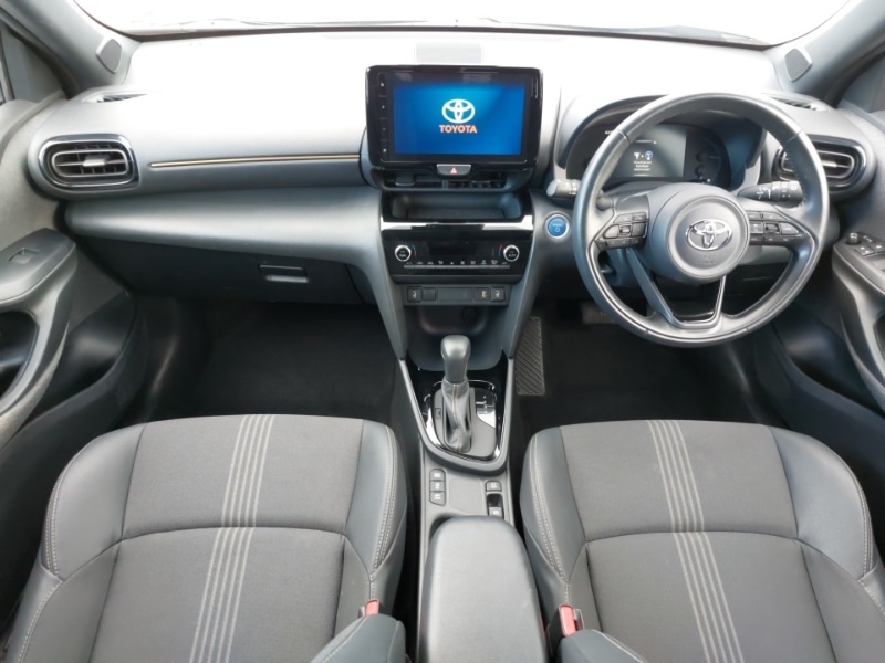 Used Toyota Yaris Cross 2022 for sale - 76365621: Photo 2