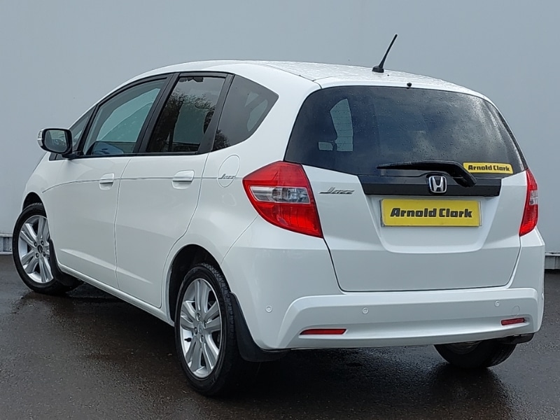 Used Honda Jazz 2014 for sale - 78071369: Photo 3
