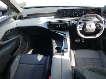 Used Peugeot 5008 2025 for sale - 78694961: Photo