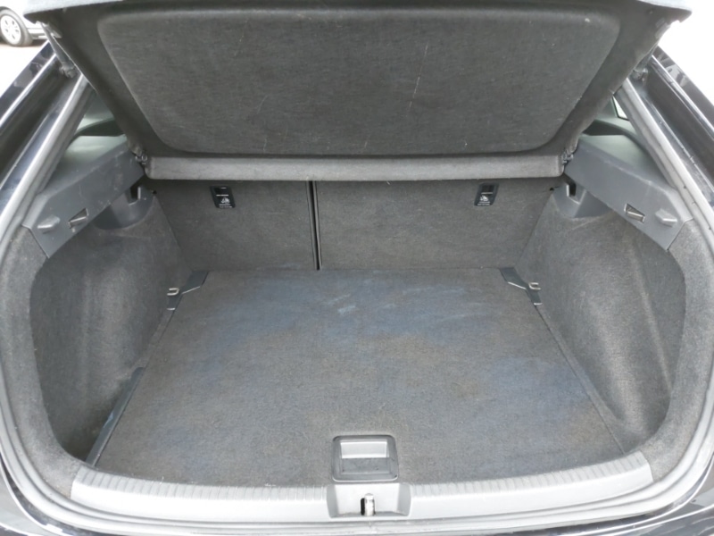 Used Volkswagen Taigo 2022 for sale - 77338000: Photo 8