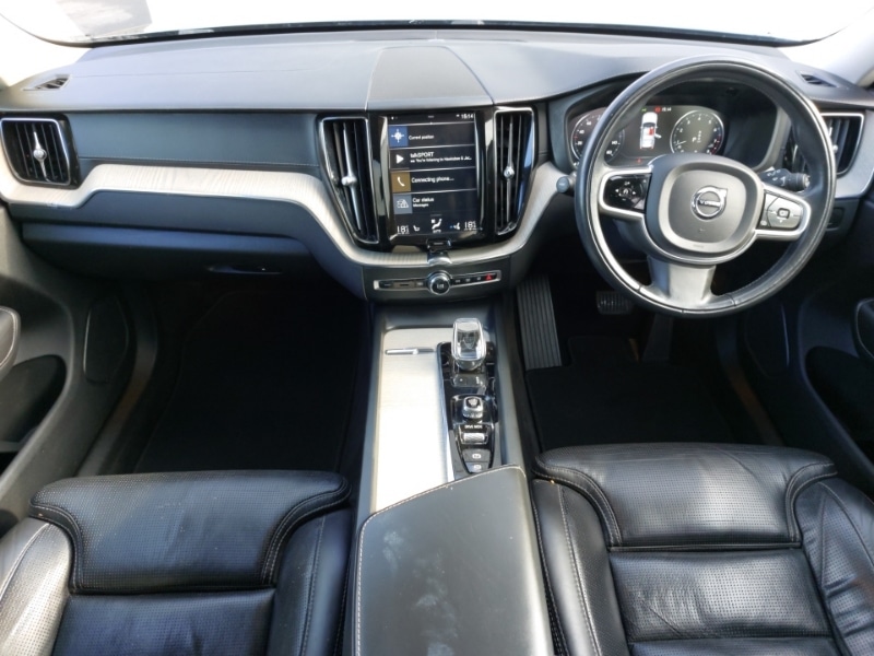 Used Volvo XC60 2020 for sale - 77881826: Photo 2