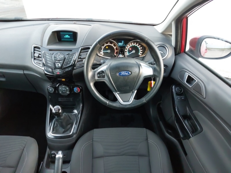 Used Ford Fiesta 2015 for sale - 76630488: Photo 11