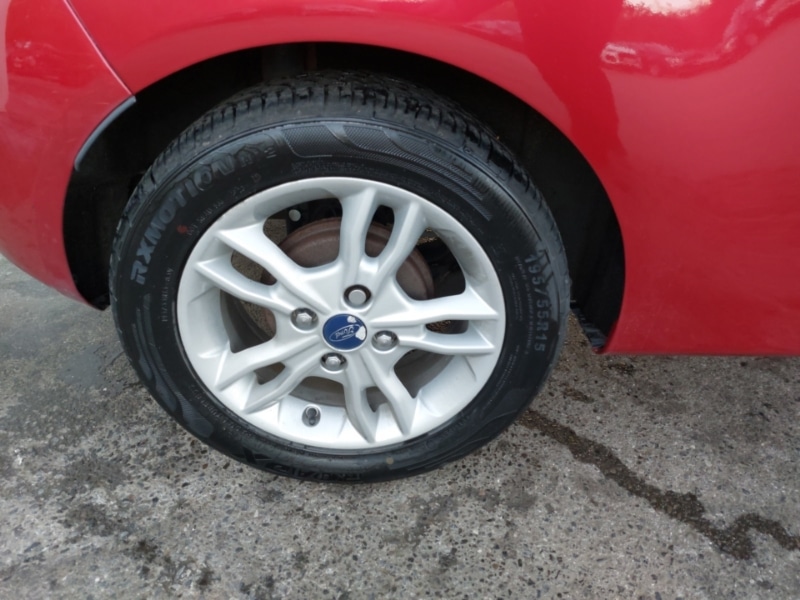 Used Ford Fiesta 2015 for sale - 76630488: Photo 12