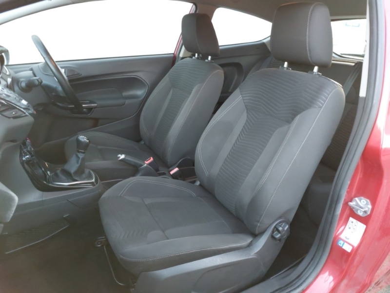 Used Ford Fiesta 2015 for sale - 76630488: Photo 5