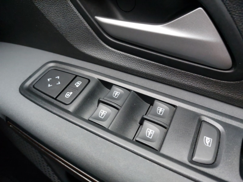 Used Dacia Sandero Stepway 2023 for sale - 76294076: Photo 19