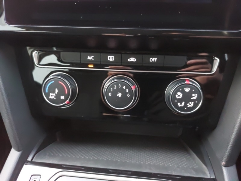 Used Volkswagen Passat 2020 for sale - 76983408: Photo 18