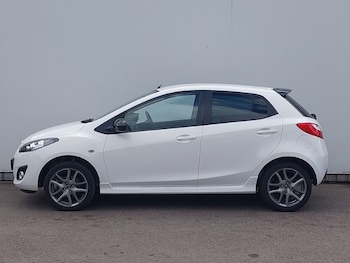 Used Mazda Mazda2 2014 for sale - 78580131: Photo
