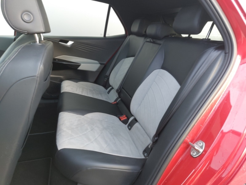 Used Volkswagen ID.3 2023 for sale - 77579885: Photo 6