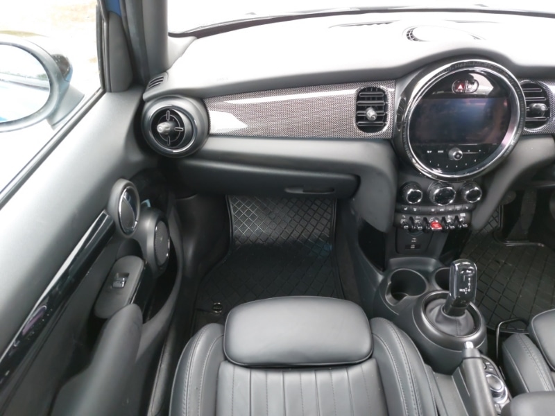 Used MINI Hatch 2023 for sale - 76465351: Photo 10