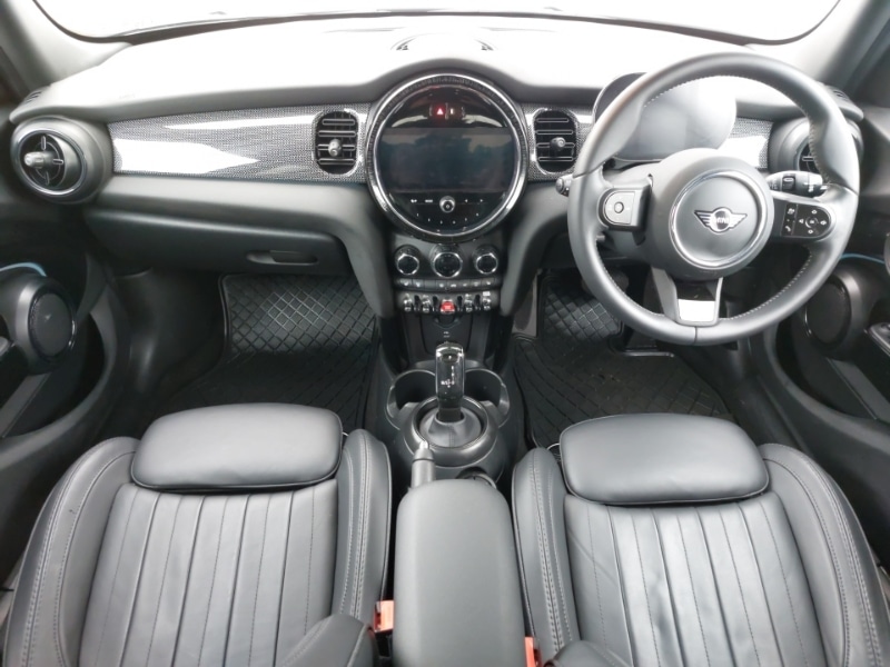 Used MINI Hatch 2023 for sale - 76465351: Photo 2