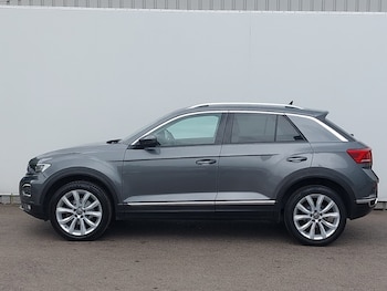 Used Volkswagen T-Roc 2021 for sale - 79074690: Photo