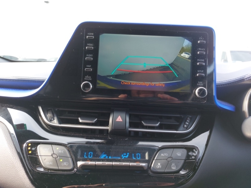 Used Toyota C-HR 2021 for sale - 77947916: Photo 18