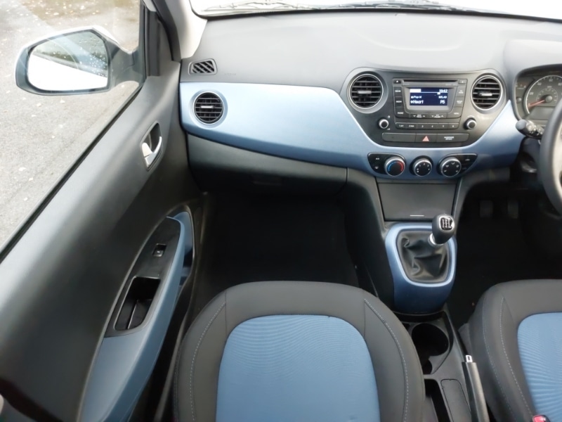 Used Hyundai i10 2016 for sale - 76954839: Photo 10