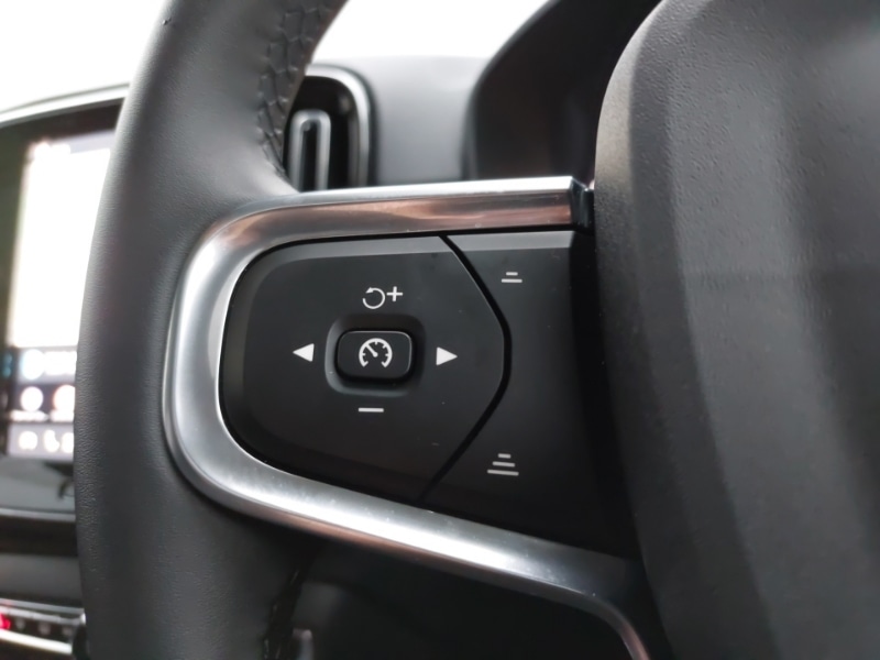 Used Volvo XC40 2025 for sale - 77514064: Photo 14