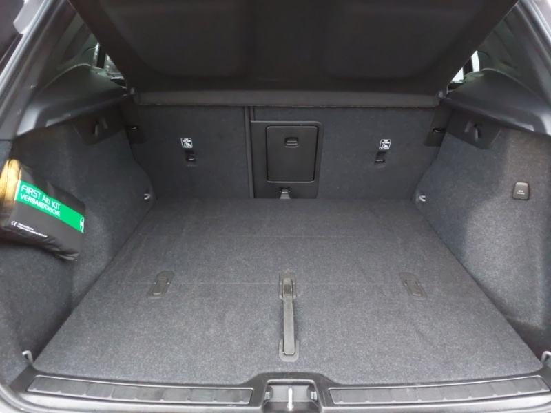 Used Volvo XC40 2025 for sale - 77514064: Photo 8