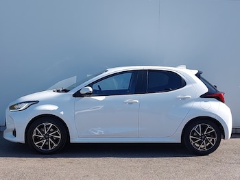 Used Toyota Yaris 2023 for sale - 78361025: Photo