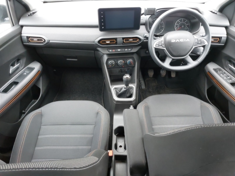 Used Dacia Sandero Stepway 2023 for sale - 77644966: Photo 2