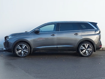 Used Peugeot 5008 2022 for sale - 76579505: Photo
