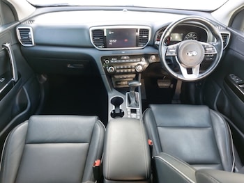 Used Kia Sportage 2021 for sale - 77731250: Photo