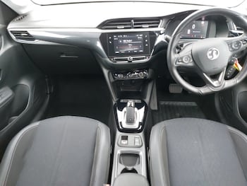 Used Vauxhall Corsa 2022 for sale - 76134948: Photo 2