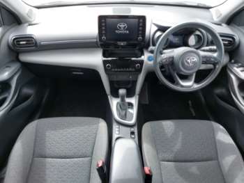 Used Toyota Yaris Cross 2022 for sale - 75184904: Photo