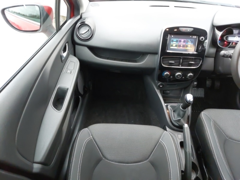 Used Renault Clio 2019 for sale - 77624018: Photo 10