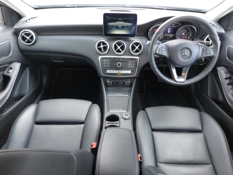 Used Mercedes-Benz A-Class 2017 for sale - 78080033: Photo 2