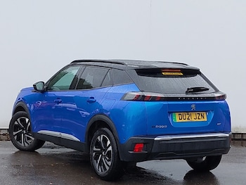 Used Peugeot 2008 2021 for sale - 76560549: Photo