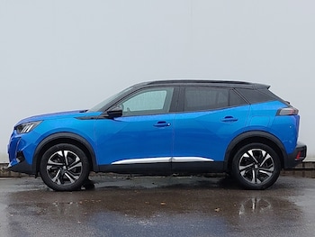 Used Peugeot 2008 2021 for sale - 76560549: Photo