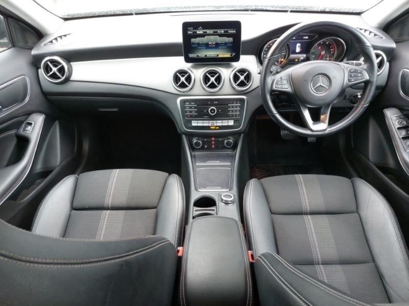 Used Mercedes-Benz GLA 2019 for sale - 77284657: Photo 2