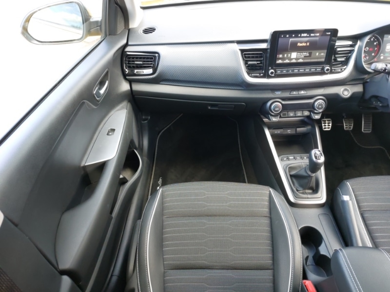 Used Kia Stonic 2023 for sale - 77837838: Photo 10