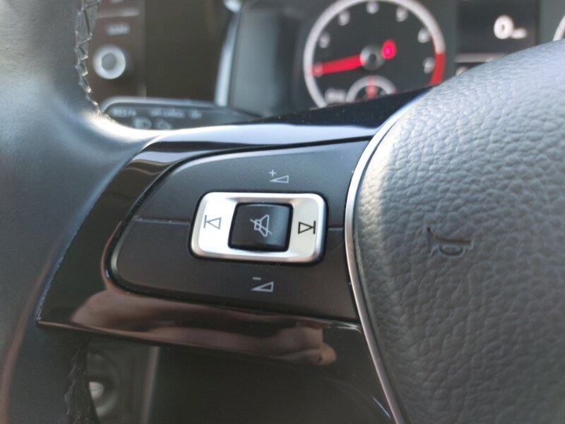 Used Volkswagen Polo 2019 for sale - 77947954: Photo 14