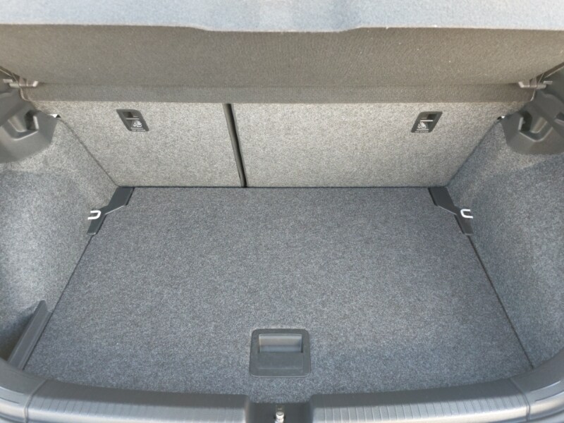 Used Volkswagen Polo 2019 for sale - 77947954: Photo 8