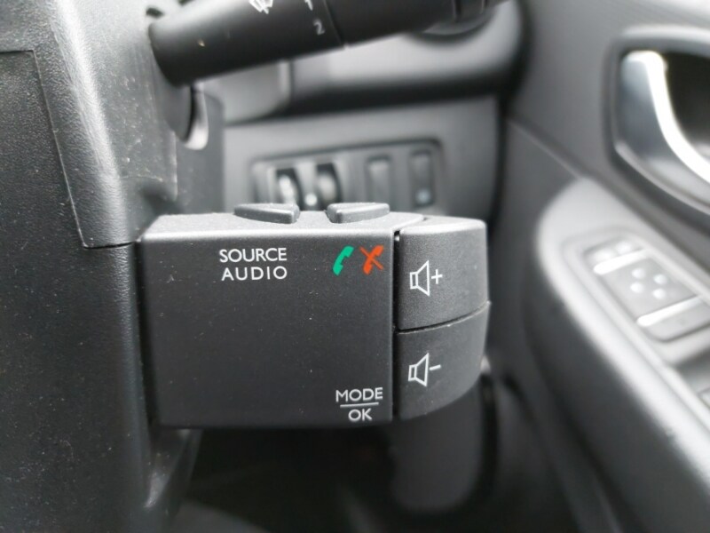 Used Renault Clio 2019 for sale - 77678291: Photo 15