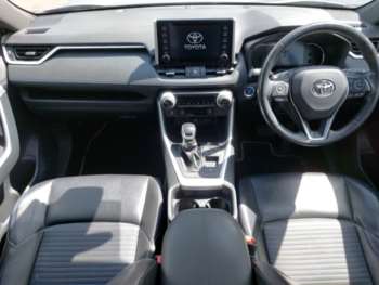 Used Toyota RAV4 2019 for sale - 74749744: Photo