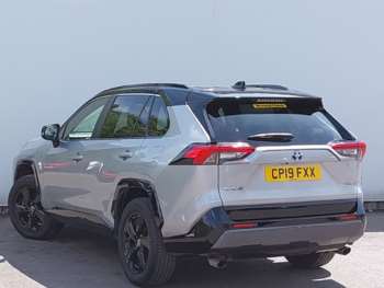 Used Toyota RAV4 2019 for sale - 74749744: Photo