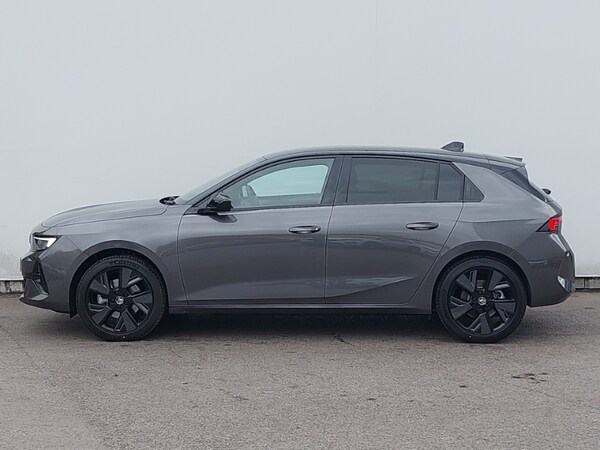 Used Vauxhall Astra 2025 for sale - 75633605: Photo 4