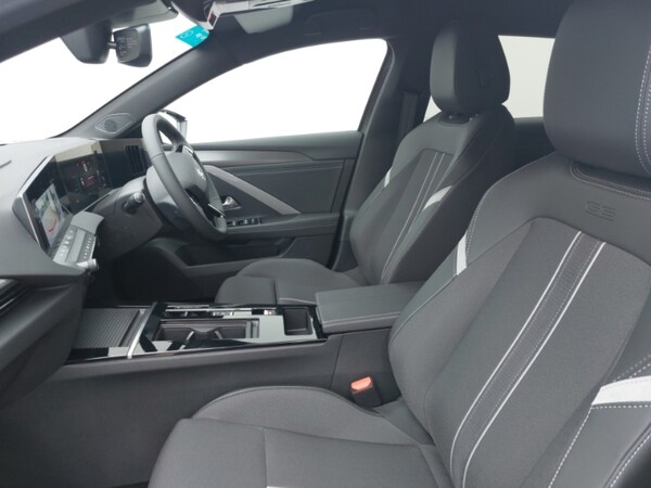 Used Vauxhall Astra 2025 for sale - 75633605: Photo 5